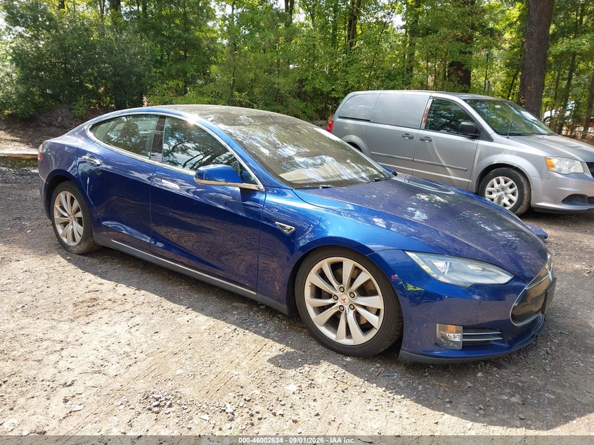 Vin: 5yjsa1e27gf136529, lot: 46501979, tesla model s 60d/70d/75d/85d/90d 2016 img_1
