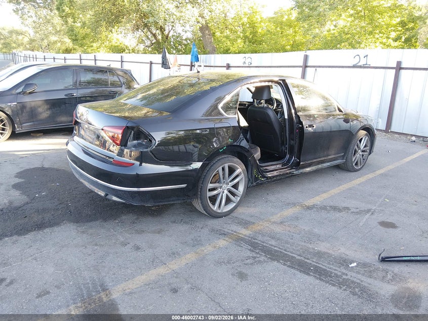 2017 VOLKSWAGEN PASSAT auction photo 4
