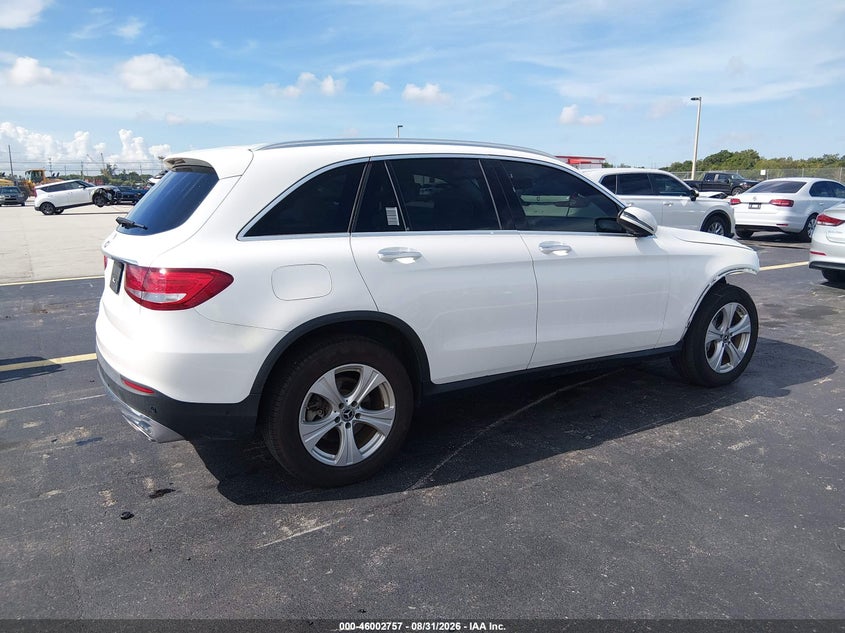 2018 MERCEDES-BENZ GLC 300 auction photo 4
