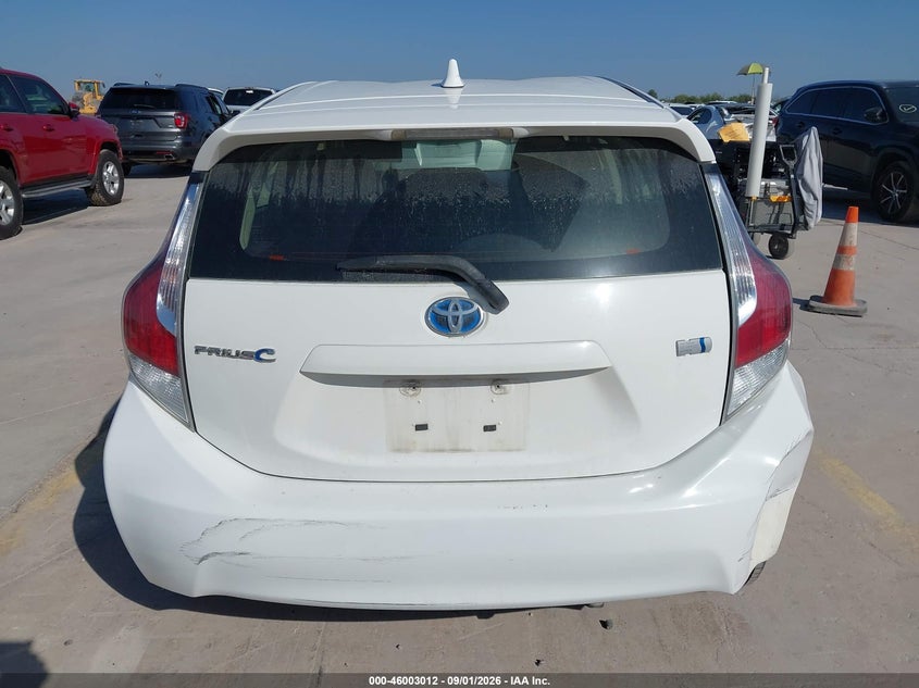 TOYOTA PRIUS C - zdjęcie 16