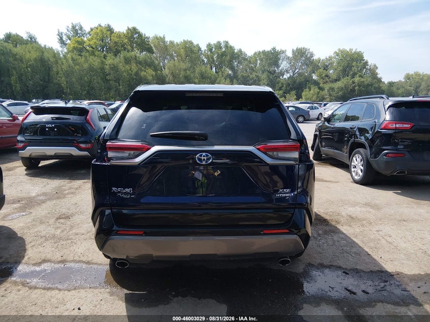 TOYOTA RAV4 HYBRID - zdjęcie 17
