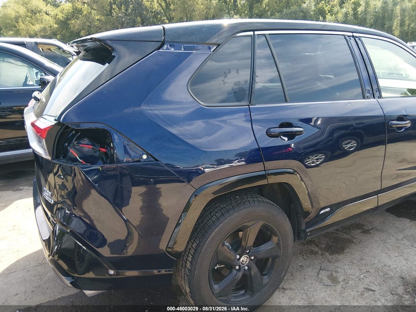 TOYOTA RAV4 HYBRID - zdjęcie 18