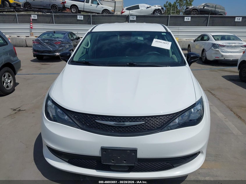 2024 CHRYSLER VOYAGER auction photo 6