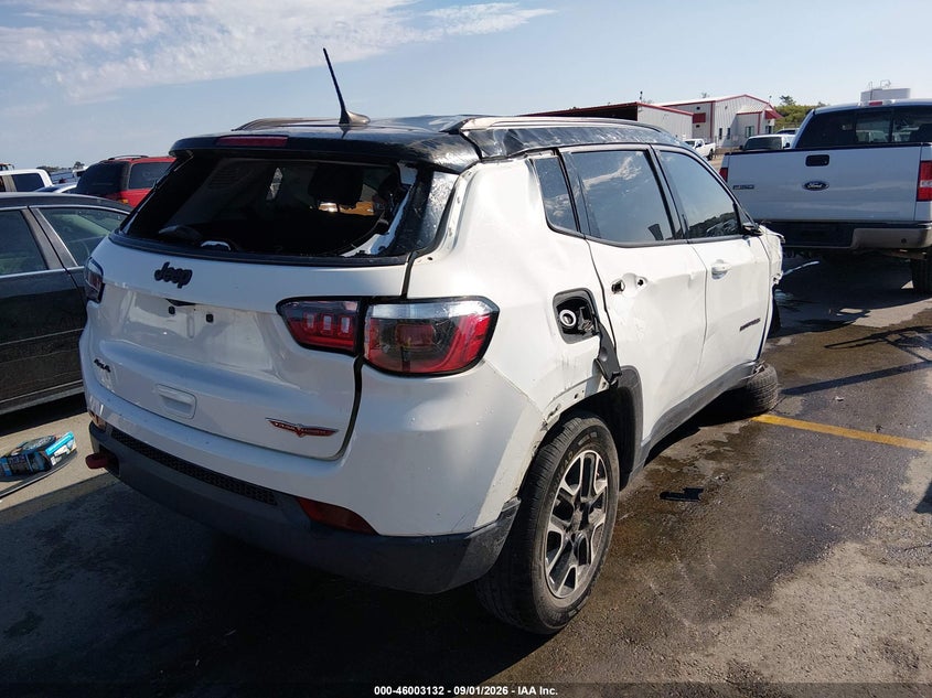 Vin: 3c4njddb6lt177875, lot: 46502477, jeep compass trailhawk 4x4 20204