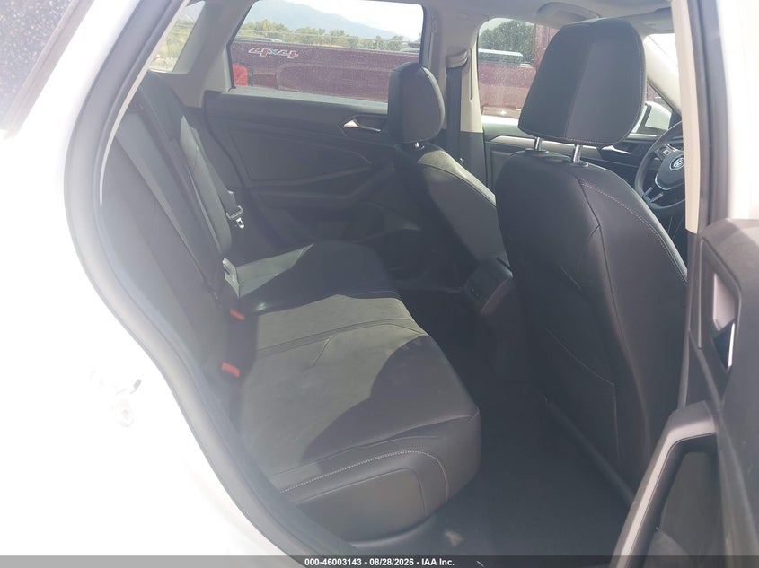 2020 VOLKSWAGEN JETTA auction photo 8