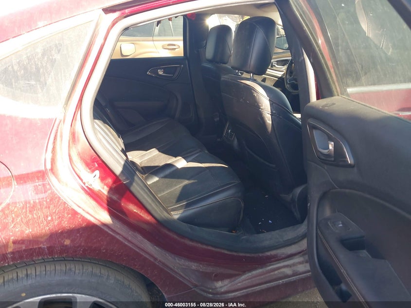 2015 CHRYSLER 200 auction photo 8