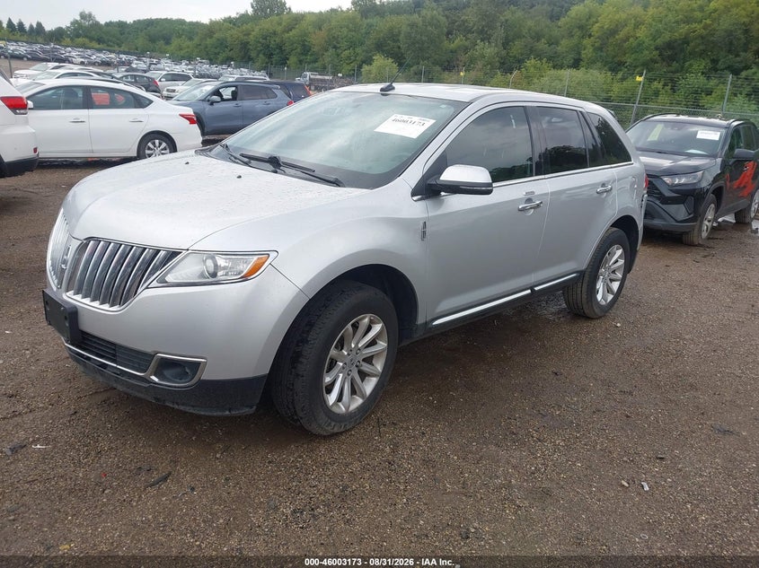 2013 Lincoln MKX, Удар сзади, IAAI, VIN 2LMDJ6JK7DBL38338 — фото 2