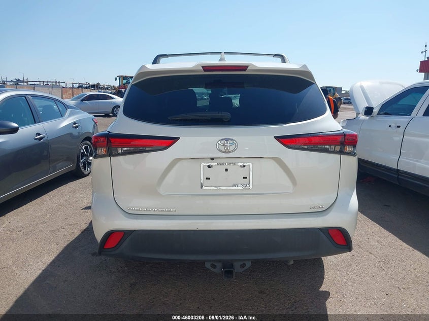 TOYOTA HIGHLANDER - zdjęcie 16