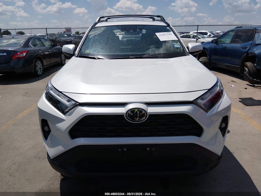 TOYOTA RAV4 - zdjęcie 13