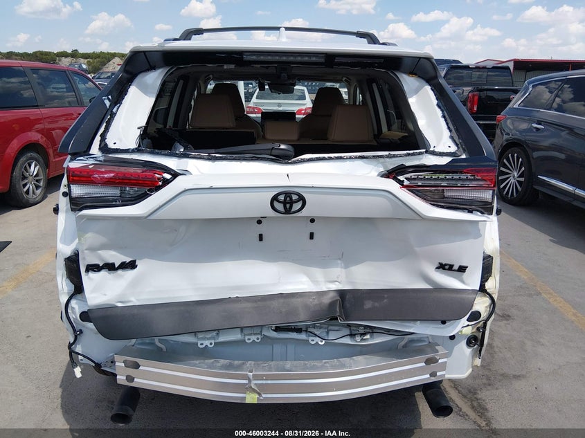 TOYOTA RAV4 - zdjęcie 6