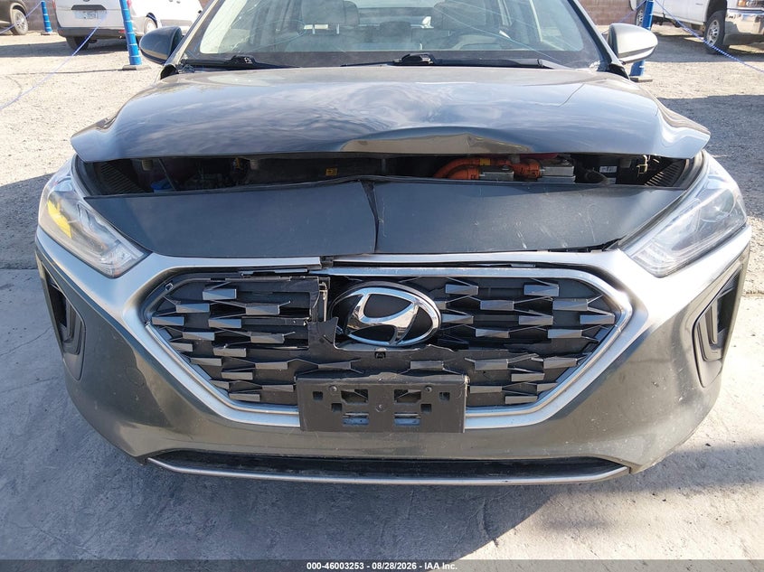 2021 HYUNDAI IONIQ HYBRID auction photo 6
