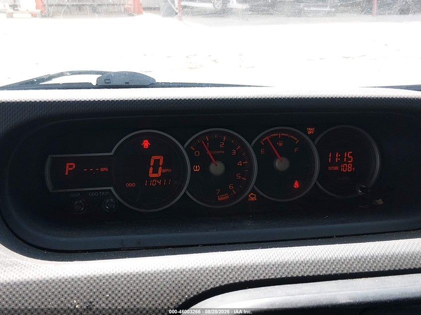 2013 SCION XB · Фото 7
