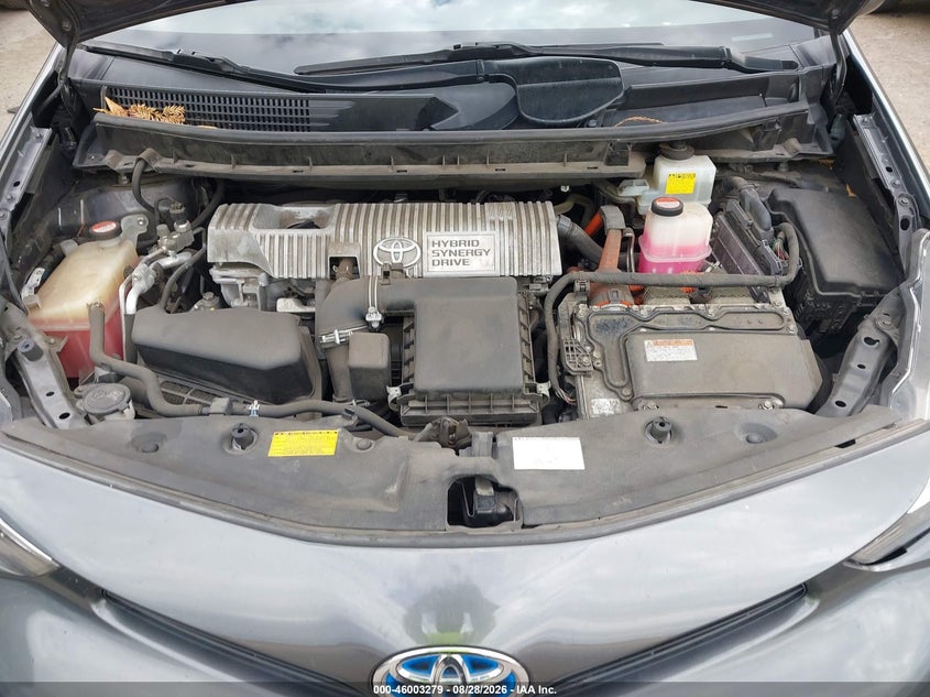 TOYOTA PRIUS V - zdjęcie 10