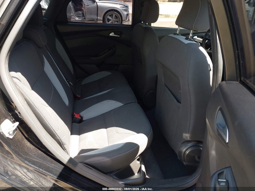 2016 FORD FOCUS ST auction photo 8