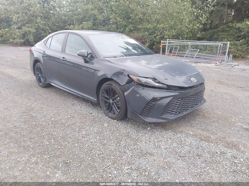 2025 Toyota Camry SE