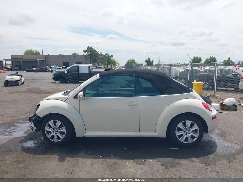 VOLKSWAGEN NEW BEETLE 2010 VIN 3VWRW3AL2AM010153