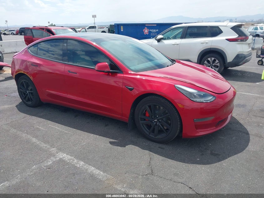Vin: 5yj3e1ec3mf925662, lot: 46502937, tesla model 3 performance dual motor all-wheel drive 2021 img_1