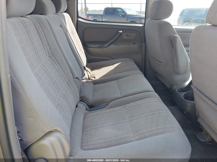2004 TOYOTA TUNDRA auction photo 8