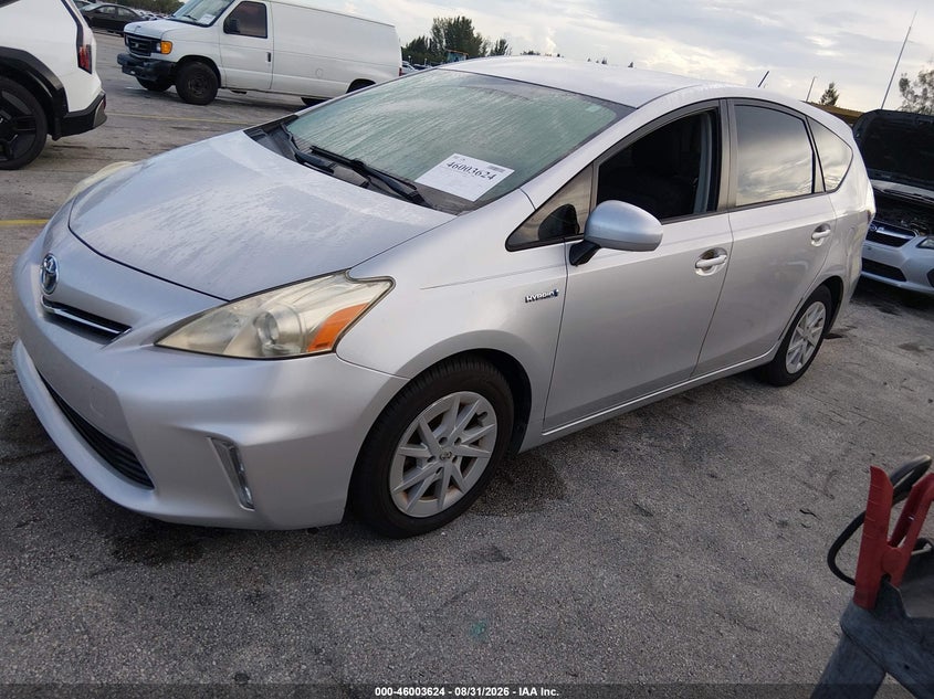 2013 Toyota Prius v (+), Звичайний знос, IAAI, VIN JTDZN3EU8D3286478 — фото 2