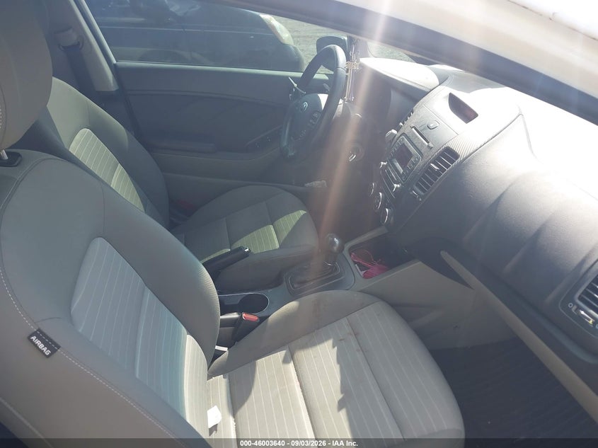 KIA FORTE 2015 VIN KNAFX4A86F5283952