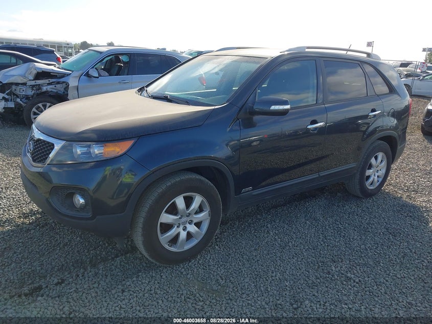 2013 Kia Sorento, Обычный износ, IAAI, VIN 5XYKTDA20DG397801 — фото 2