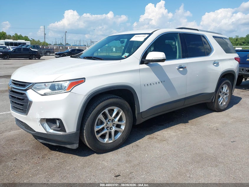2018 CHEVROLET TRAVERSE auction photo 2