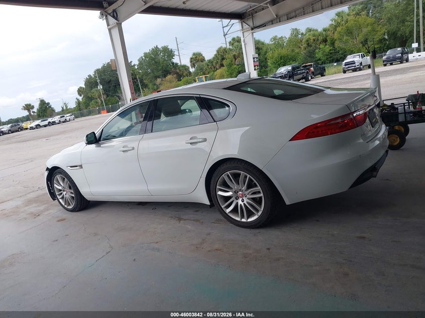 JAGUAR XF - zdjęcie 15