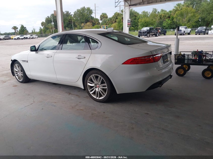 JAGUAR XF - zdjęcie 3