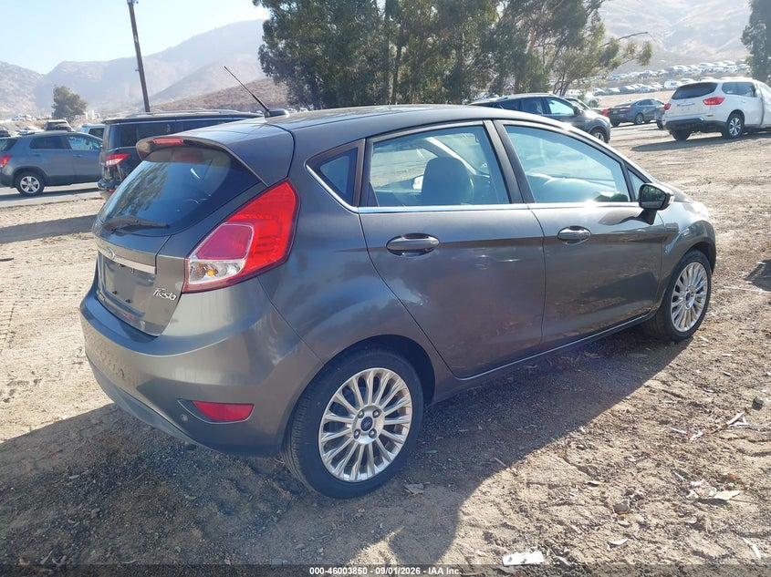 2015 FORD FIESTA auction photo 4