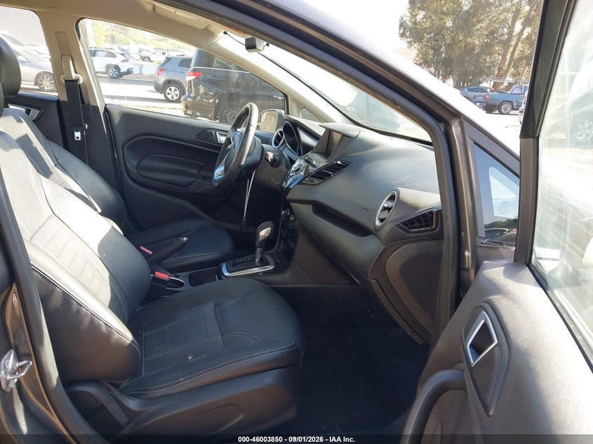 2015 FORD FIESTA auction photo 5
