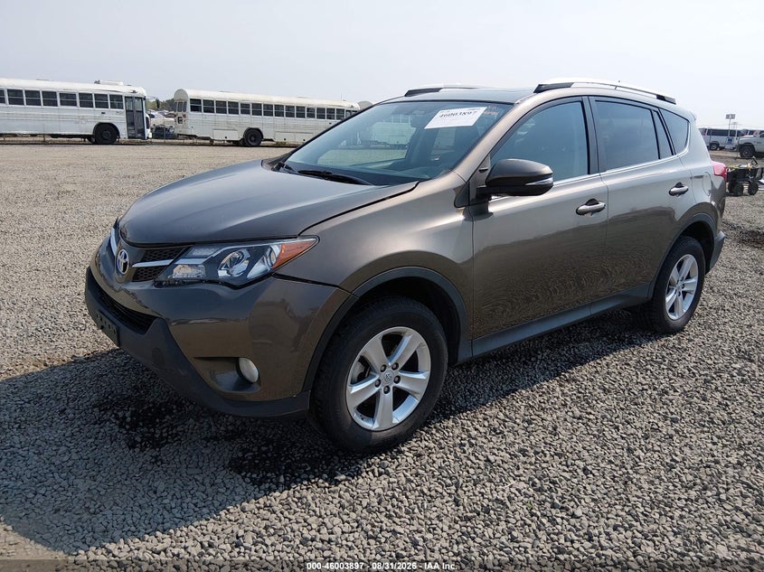 2013 Toyota RAV 4, Удар спереду, IAAI, VIN 2T3RFREVXDW023186 — фото 2
