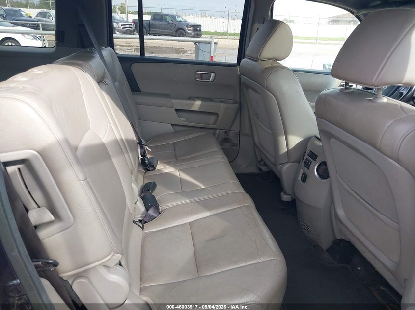 2012 HONDA PILOT auction photo 8