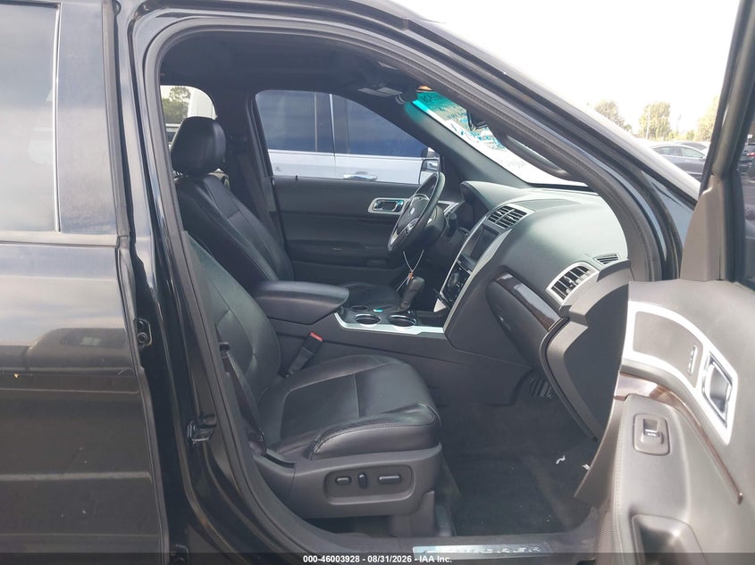 2012 FORD EXPLORER auction photo 5