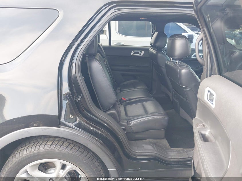 2012 FORD EXPLORER auction photo 8