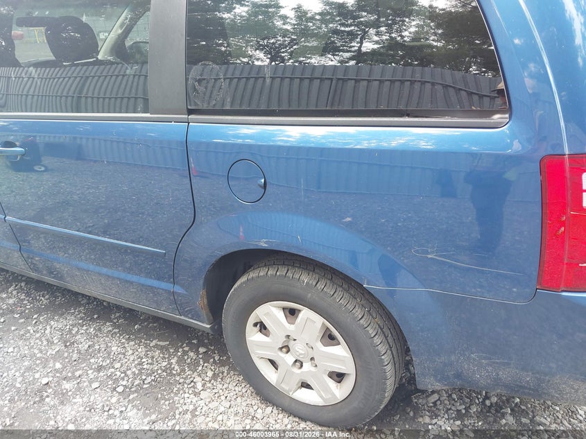 2010 DODGE GRAND CARAVAN auction photo 6
