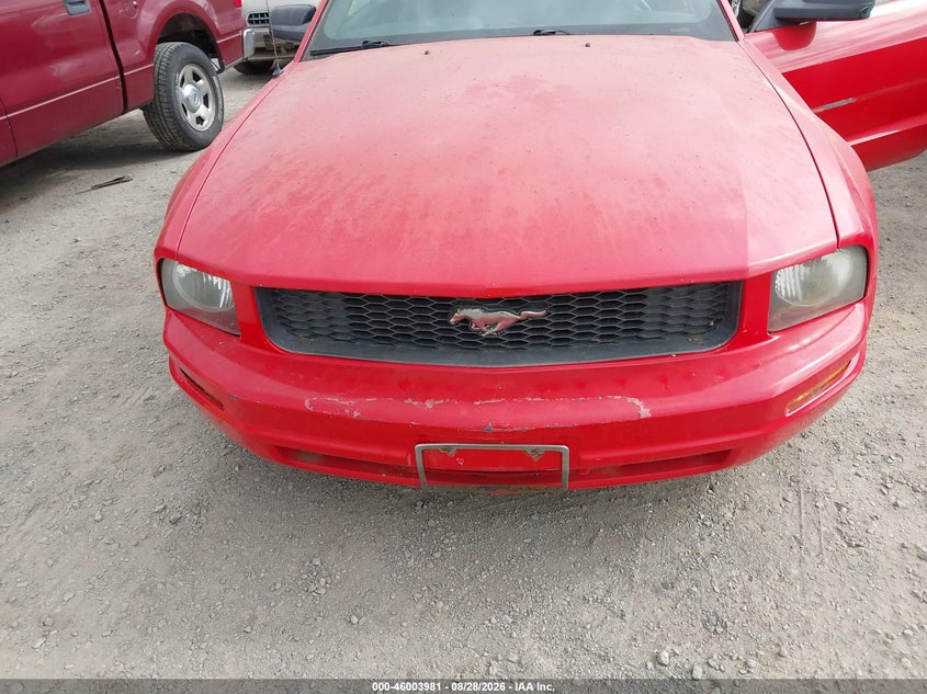 2007 FORD MUSTANG auction photo 6
