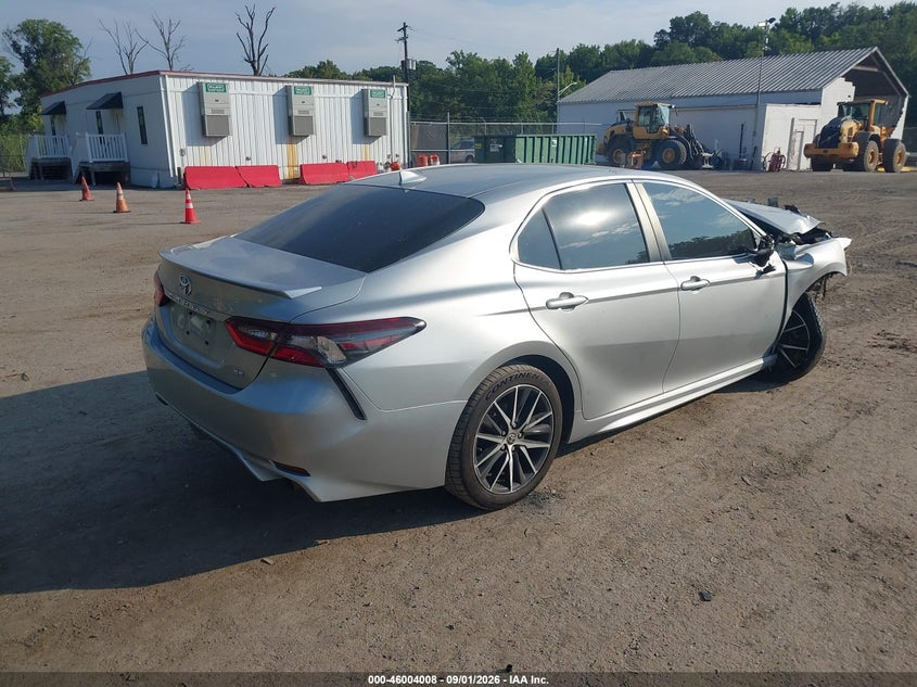 TOYOTA CAMRY - zdjęcie 4