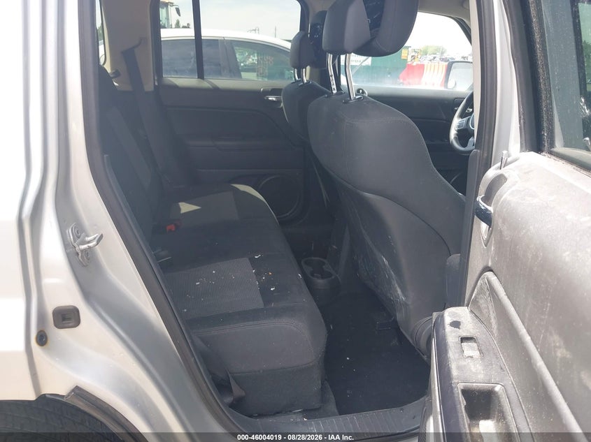 2012 JEEP PATRIOT auction photo 8