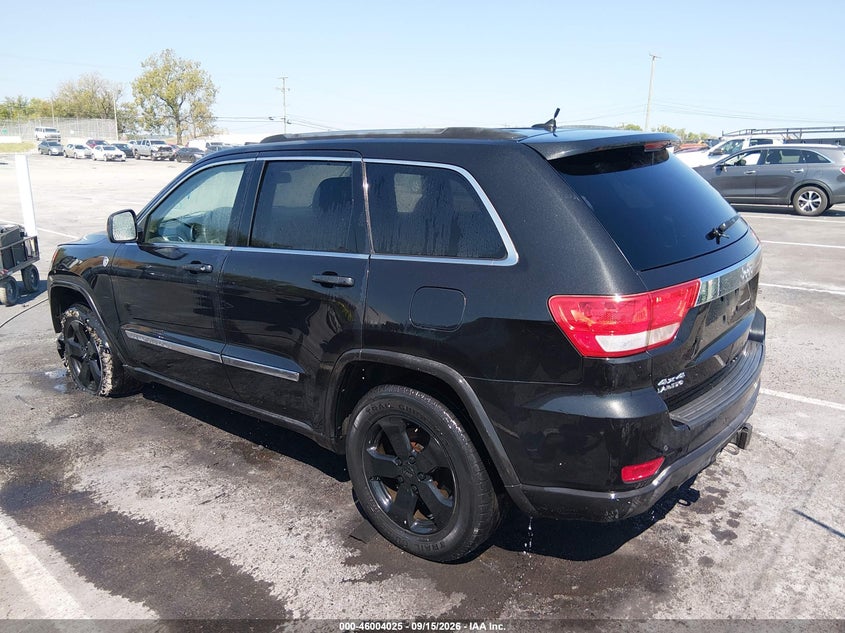 Vin: 1j4rr4gt5bc610220, lot: 46503401, jeep grand cherokee laredo 20113
