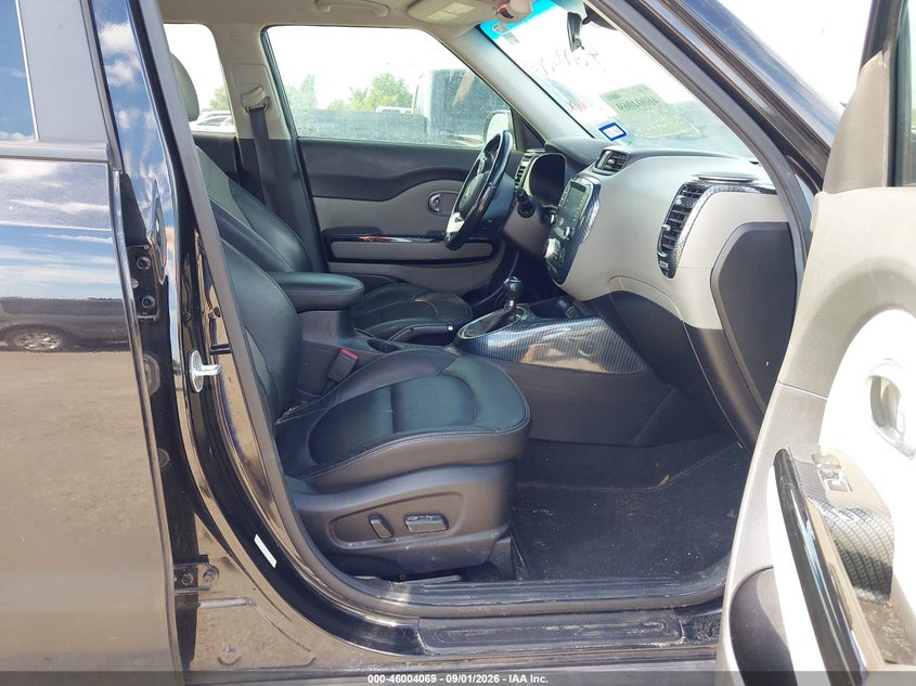 2019 KIA SOUL auction photo 5