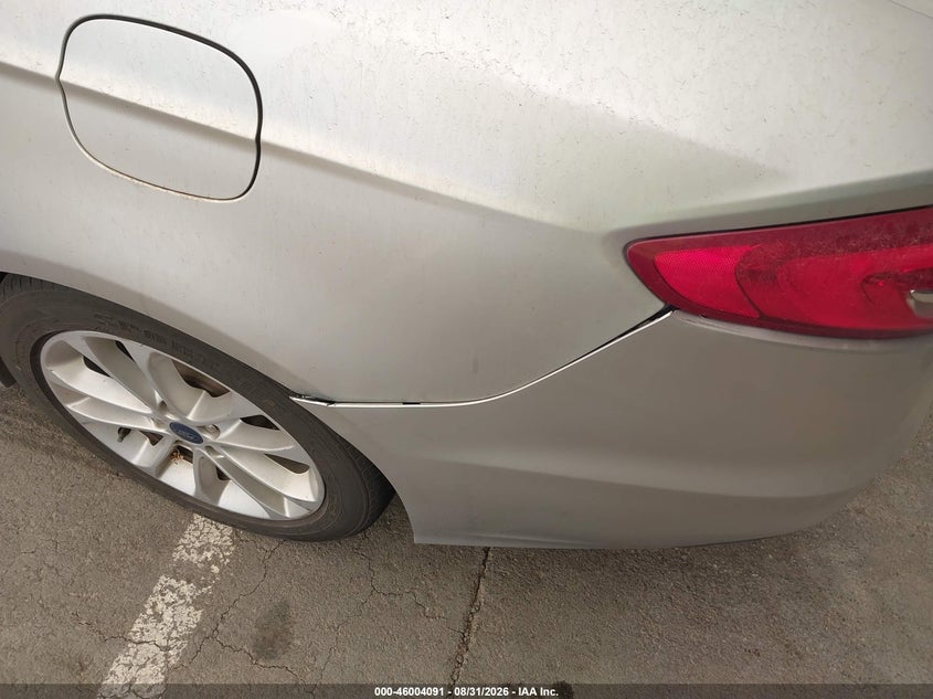 2019 FORD FUSION HYBRID auction photo 6