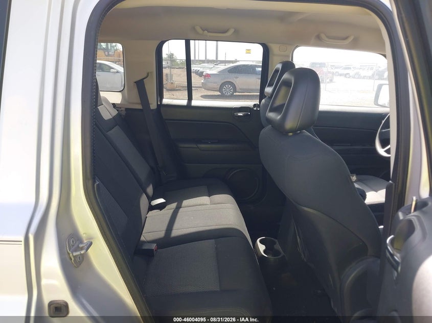 2009 JEEP PATRIOT auction photo 8
