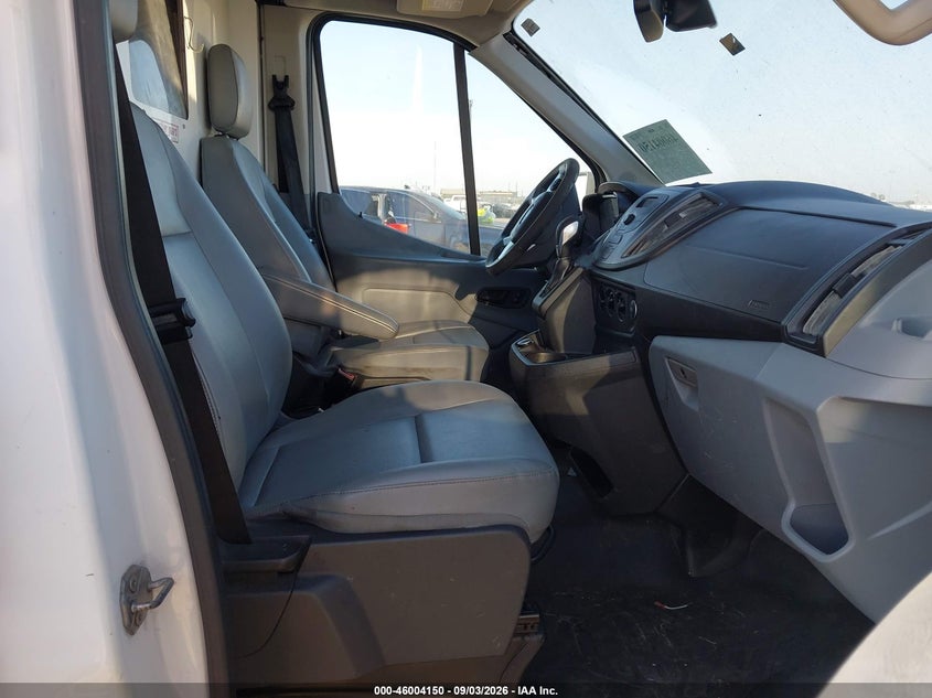 2018 FORD TRANSIT-250 auction photo 4