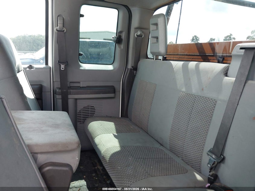 2011 FORD F-250 auction photo 8