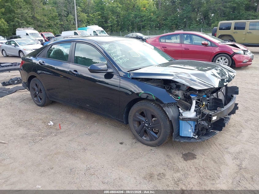2022 HYUNDAI ELANTRA auction photo 1