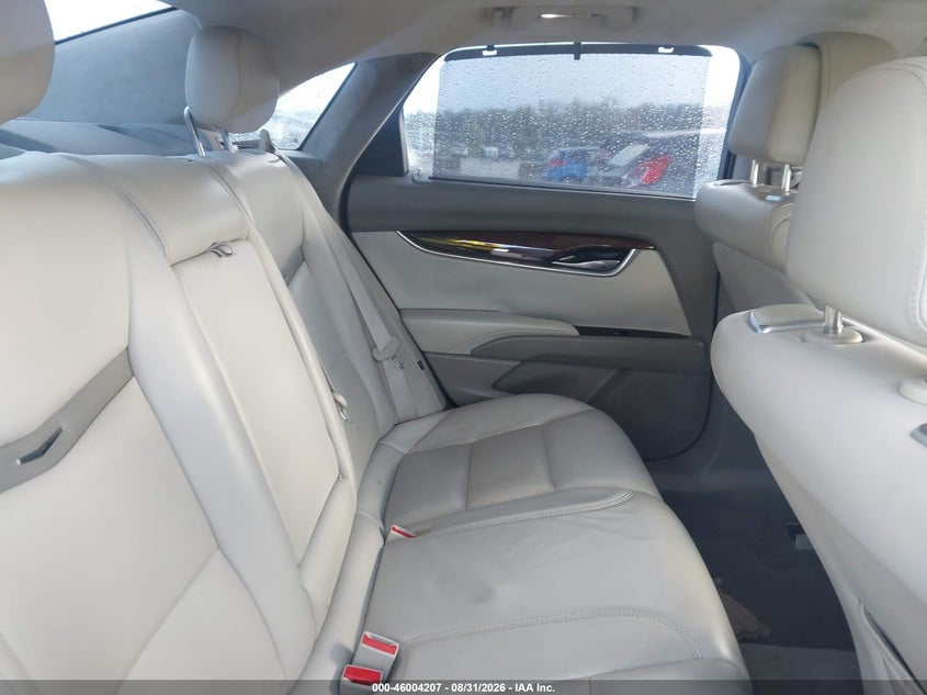 2013 CADILLAC XTS auction photo 8