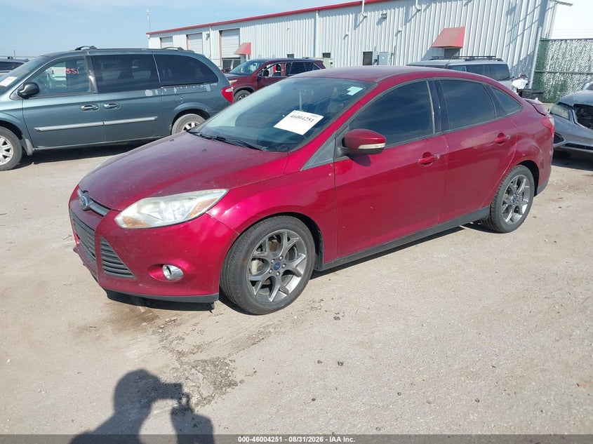 2013 Ford Focus, Удар сзади, IAAI, VIN 1FADP3F21DL302057 — фото 2