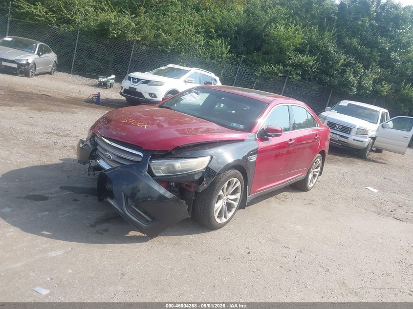 2013 FORD TAURUS auction photo 2