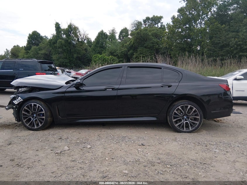 2022 BMW 740 I · Фото 15