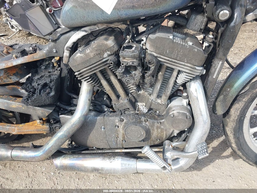 HARLEY-DAVIDSON XL883 2006
